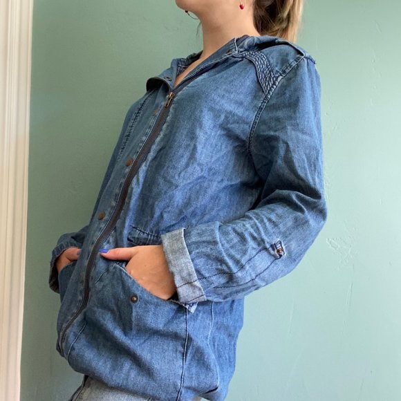 Chambray denim jacket with ties - Picture 4 of 6